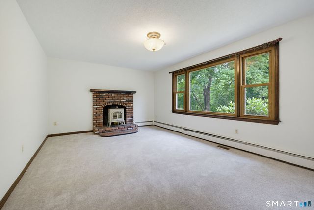 126 Baxter Street, Tolland, CT 06084