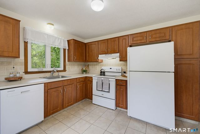 126 Baxter Street, Tolland, CT 06084