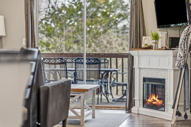 3 Woodpecker Lane 1, Branson, MO 65616