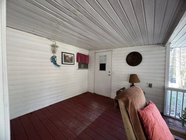 123 Leisure Woods Lane, Hiawassee, GA 30546