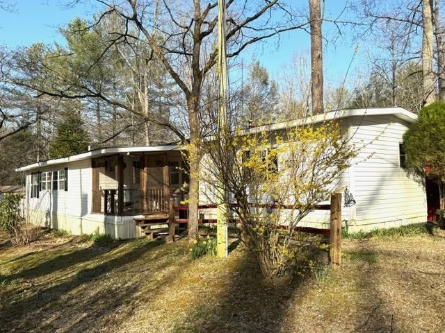123 Leisure Woods Lane, Hiawassee, GA 30546