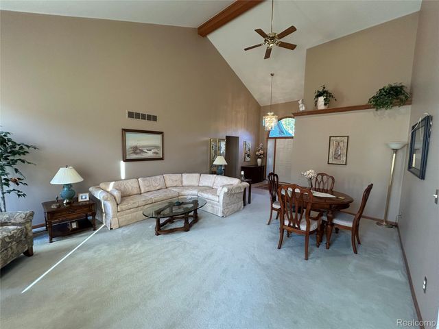 45598 Delmar Drive 129, Macomb Township, MI 48044