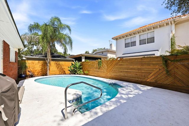 3109 W SAN CARLOS STREET, Tampa, FL 33629