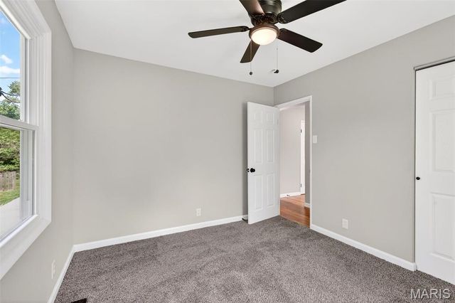 12131 McKelvey Road, Maryland Heights, MO 63043