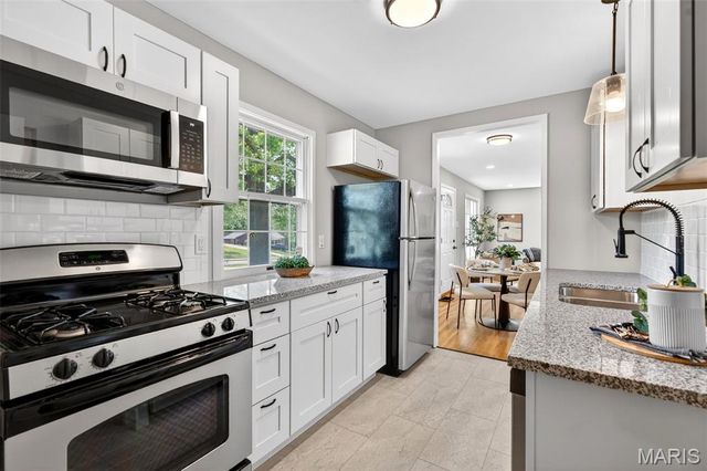 12131 McKelvey Road, Maryland Heights, MO 63043