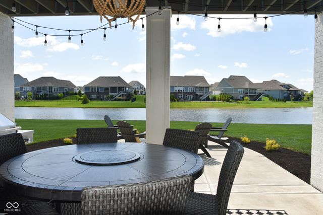 3465 Roudebush Way, Westfield, IN 46074