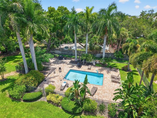 2220 BAHIA VISTA STREET G4, Sarasota, FL 34239