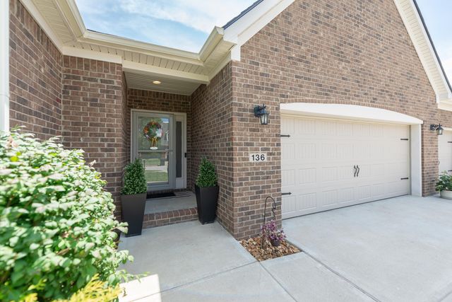 136 Inverness Drive, Georgetown, KY 40324