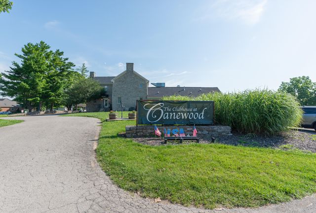 136 Inverness Drive, Georgetown, KY 40324