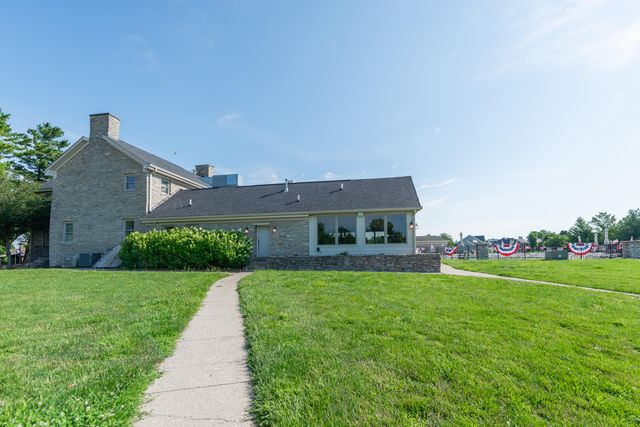 136 Inverness Drive, Georgetown, KY 40324