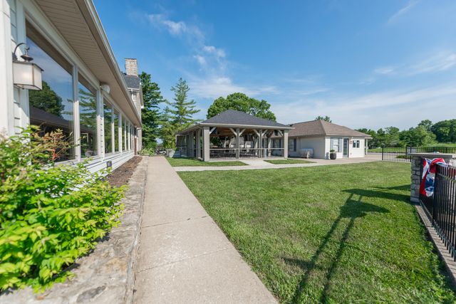 136 Inverness Drive, Georgetown, KY 40324