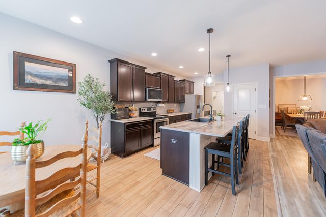 136 Inverness Drive, Georgetown, KY 40324