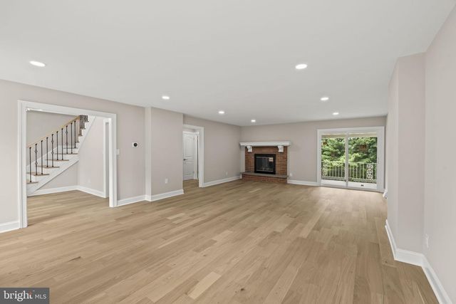 1215 CLUB HOUSE RD, Gladwyne, PA 19035