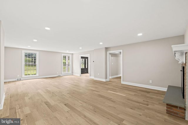 1215 CLUB HOUSE RD, Gladwyne, PA 19035