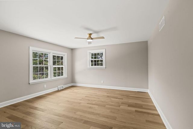 1215 CLUB HOUSE RD, Gladwyne, PA 19035