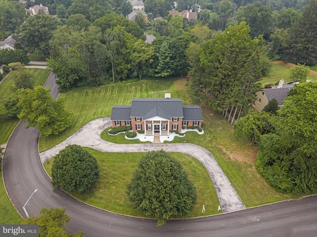 1215 CLUB HOUSE RD, Gladwyne, PA 19035