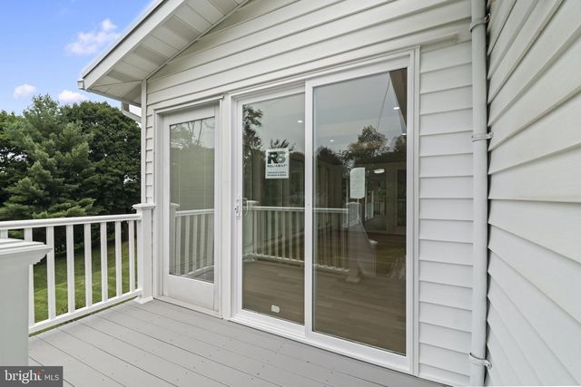 1215 CLUB HOUSE RD, Gladwyne, PA 19035