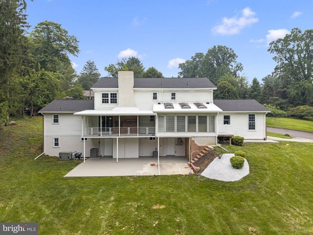 1215 CLUB HOUSE RD, Gladwyne, PA 19035