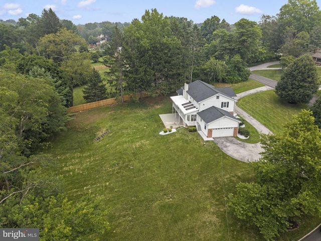 1215 CLUB HOUSE RD, Gladwyne, PA 19035