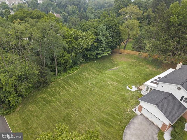 1215 CLUB HOUSE RD, Gladwyne, PA 19035