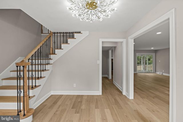 1215 CLUB HOUSE RD, Gladwyne, PA 19035