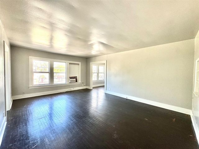 1658 W Main Street 1, Houston, TX 77006