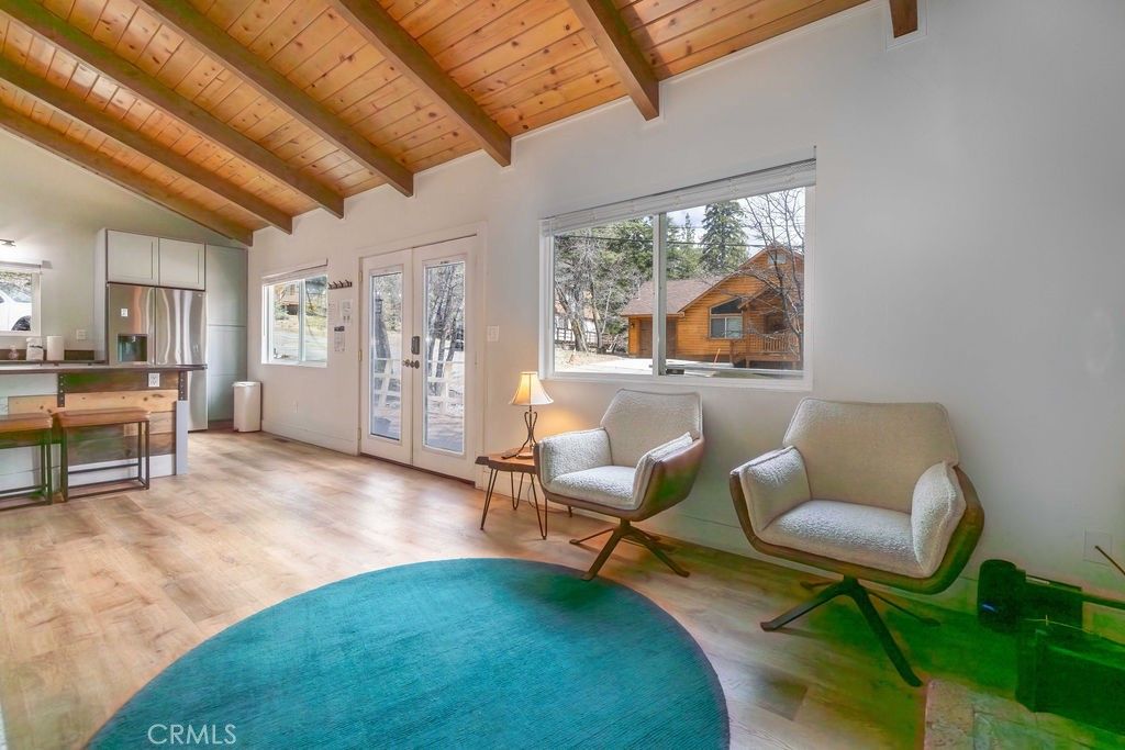 Image 9 of property listing at 43496 Colusa, Big Bear Lake, CA 92315