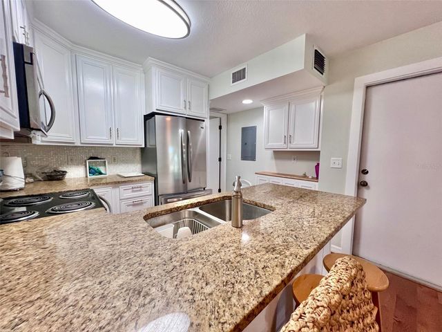 9400 LITTLE GASPARILLA ISLAND H4, Placida, FL 33946