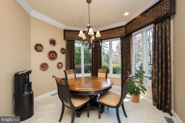 1747 COUNTRY CLUB DR, Cherry Hill, NJ 08003