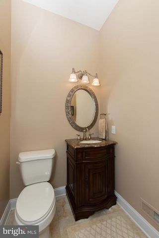 1747 COUNTRY CLUB DR, Cherry Hill, NJ 08003