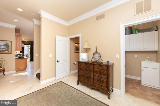 1747 COUNTRY CLUB DR, Cherry Hill, NJ 08003