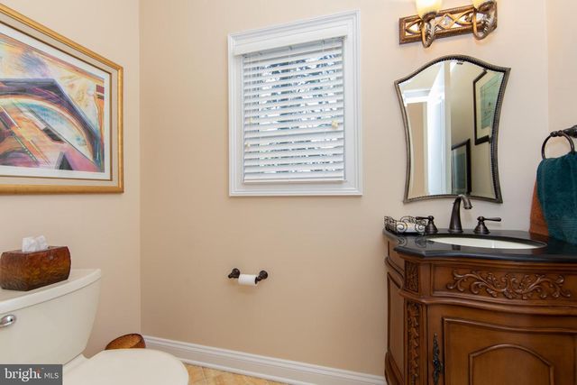 1747 COUNTRY CLUB DR, Cherry Hill, NJ 08003