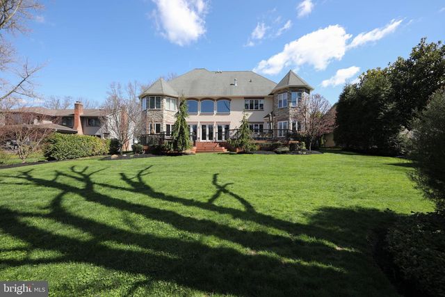 1747 COUNTRY CLUB DR, Cherry Hill, NJ 08003