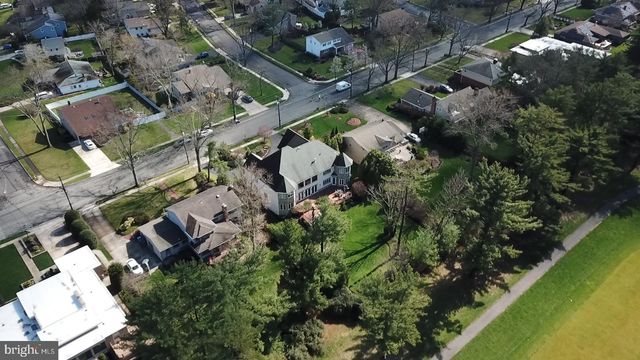 1747 COUNTRY CLUB DR, Cherry Hill, NJ 08003