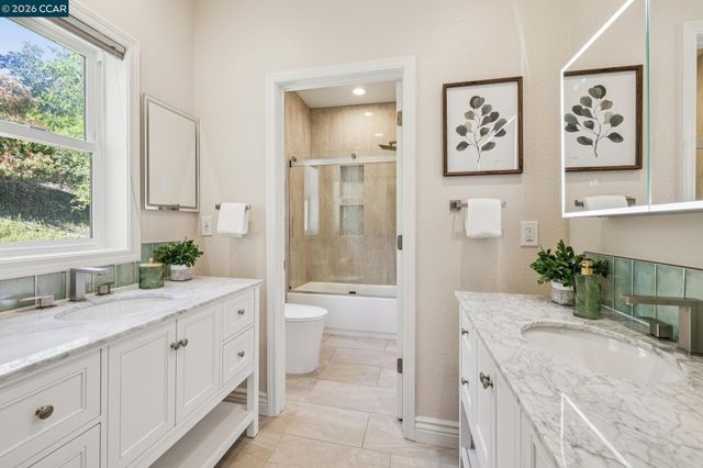 34 Sugarloaf Terrace, Alamo, CA 94507