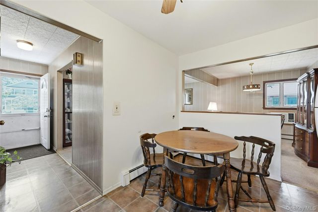 98 Evergreen Avenue, Bethpage, NY 11714