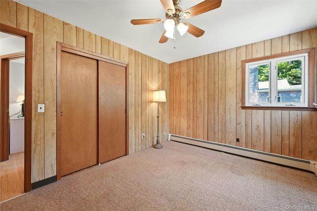 98 Evergreen Avenue, Bethpage, NY 11714