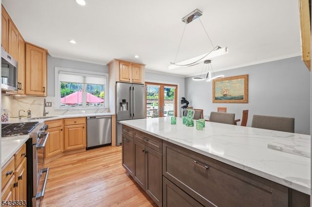 93 David St, South River Boro, NJ 08882