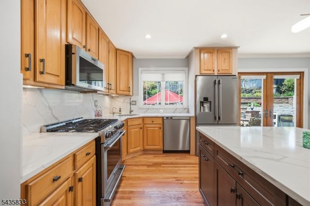 93 David St, South River Boro, NJ 08882