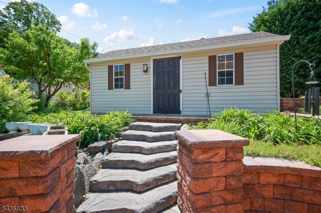 93 David St, South River Boro, NJ 08882