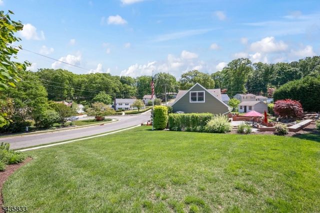 93 David St, South River Boro, NJ 08882