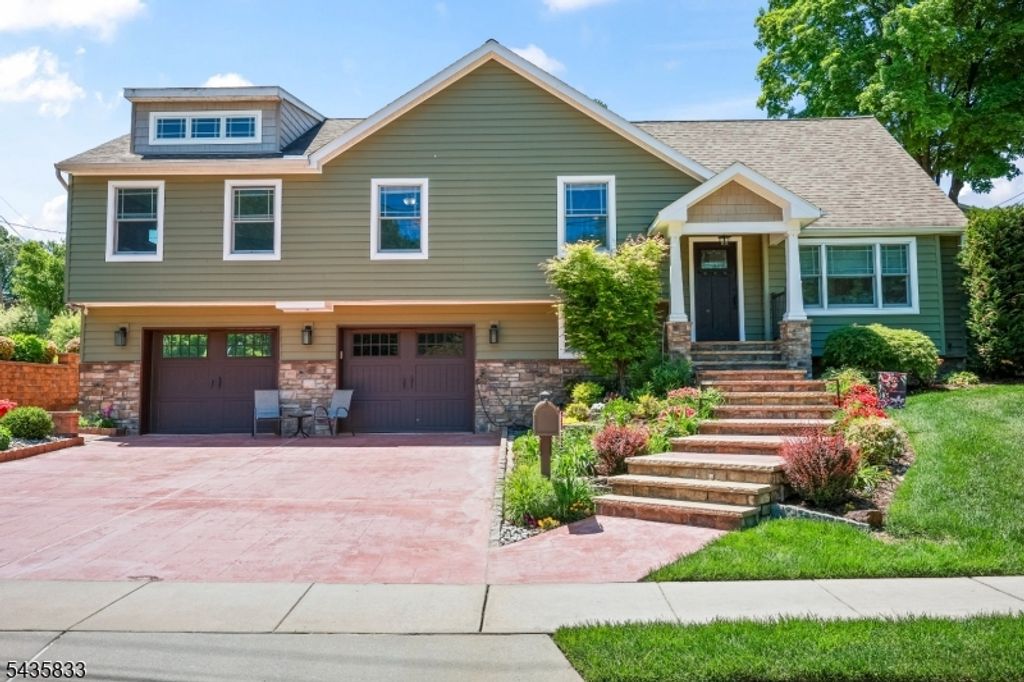 93 David St, South River Boro, NJ 08882