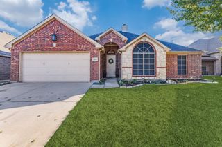 15832 Badger Creek Lane, Fort Worth, TX 76177