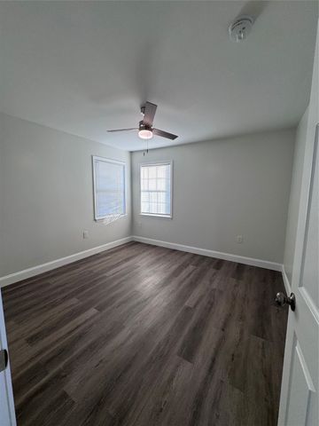 2553 Wicker Avenue, Farmers Branch, TX 75234