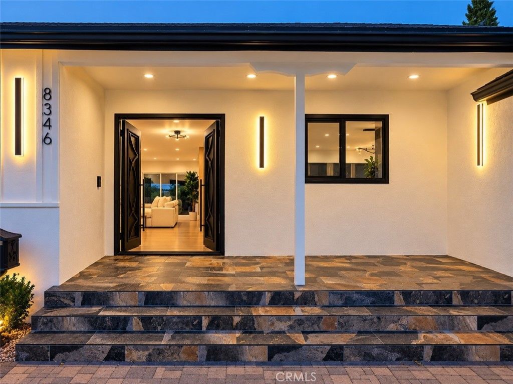 8346 Moorcroft Avenue, West Hills, CA 91304 — photo 2