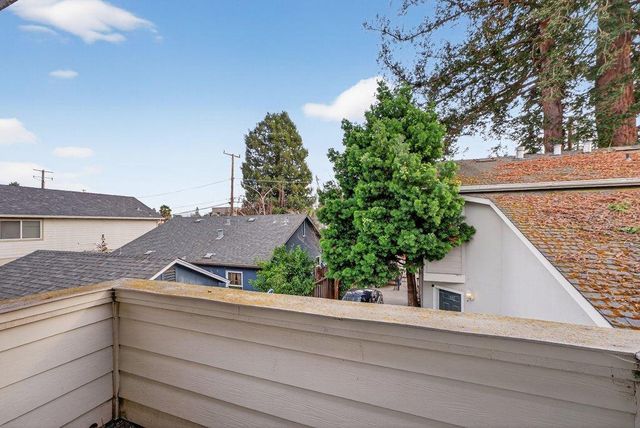 126b Hunolt Street, Santa Cruz, CA 95060