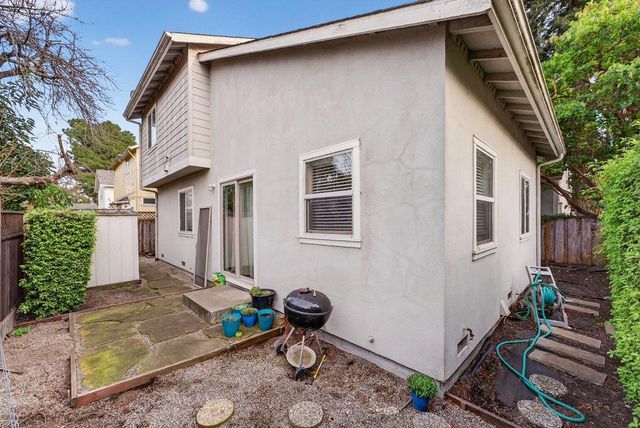 126b Hunolt Street, Santa Cruz, CA 95060