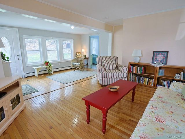 26 Sunrise Heights, Goshen, NY 10924