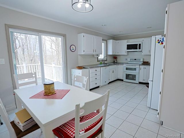 26 Sunrise Heights, Goshen, NY 10924