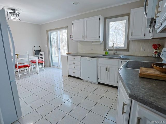 26 Sunrise Heights, Goshen, NY 10924